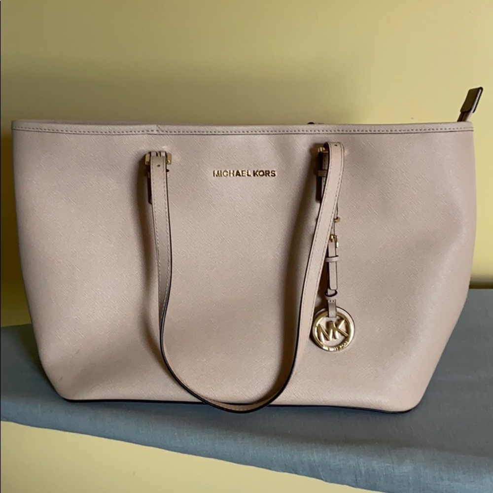 Michael kors blush purse